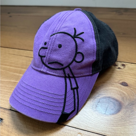 Diary of a Wimpy Kid Adjustable Hat & The Meltdown Book Set - Picture 2 of 14